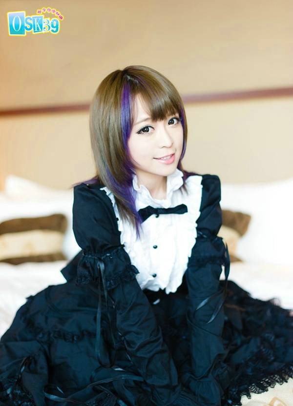 萌萌哒的女仆cos图片