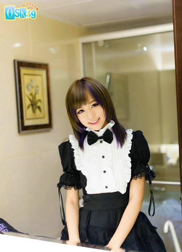 萌萌哒的女仆cos图片