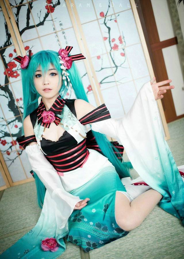 初音未来最美cos图片欣赏
