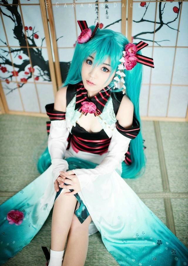 初音未来最美cos图片欣赏