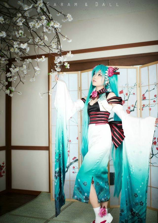 初音未来最美cos图片欣赏