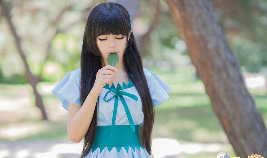 户外清纯女生古风cos图片集