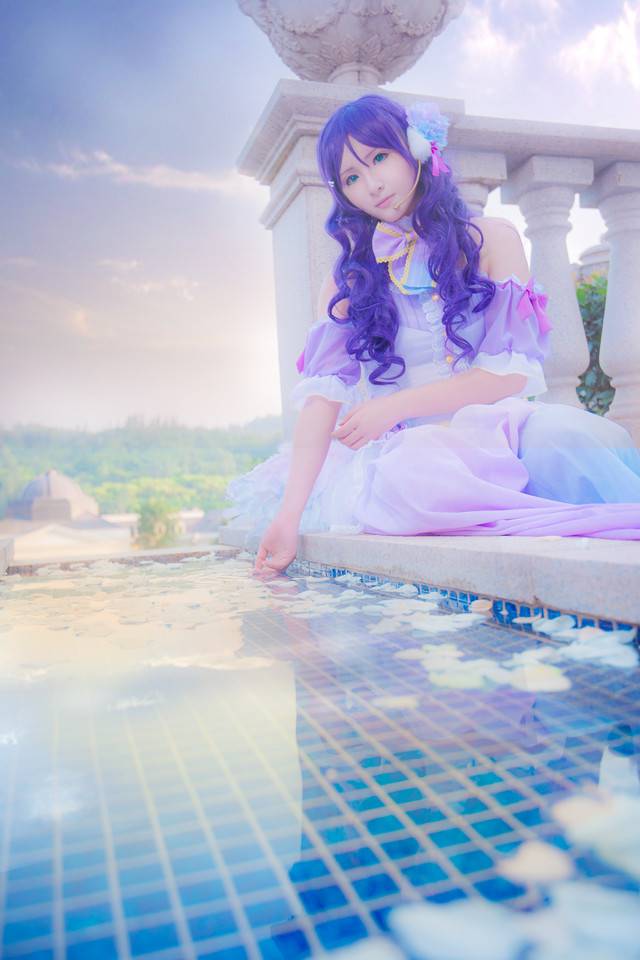 美女cos福利百合图片