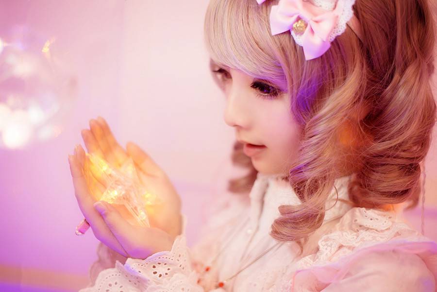 圣诞节cosplay动漫妹子妆面图