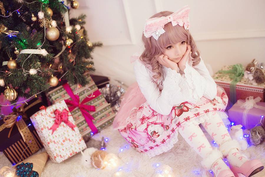 圣诞节cosplay动漫妹子妆面图
