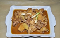农家炒鸡块