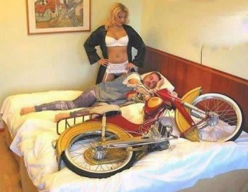 爱美女更爱车搞笑奇葩图片