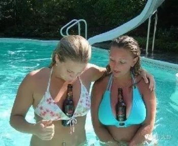 邪恶萝莉性感部位搞笑图片