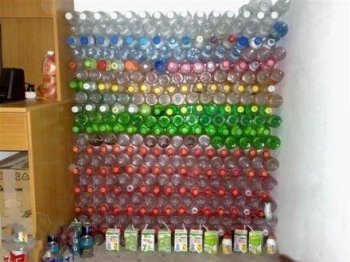 无力吐槽图片之宿舍的瓶子