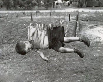 爆笑恶搞图片之妈妈放我下来