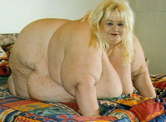 女生恶搞图片之叫你不减肥