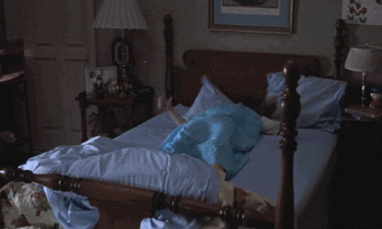 美女动态恶搞图片之自带震感的床