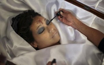 太平间死尸图片