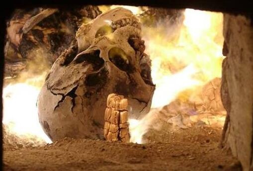 殡仪馆火化死人图片