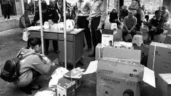 实验显示自来水有重金属？假的！