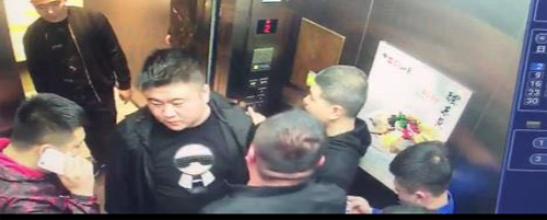 恶意聚众多次扰乱合法经营场所正常经营秩序构成犯罪