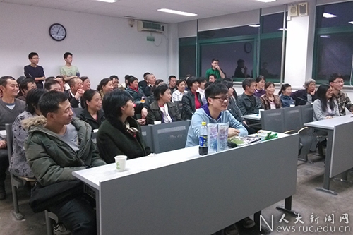 人大工友夜校坚持6年后停办 为生计已无工友来上课