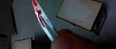 用辣椒水喷民警拔小刀欲自残 细数嫌疑人的疯狂事