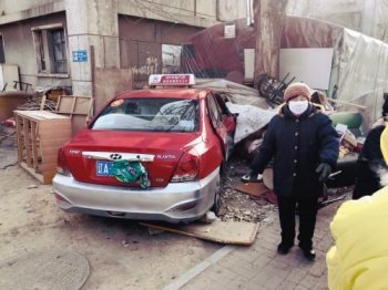 出租车锛偞筹紓入麻将社 老板娘正烧炉子连喊锛傉嫘锛