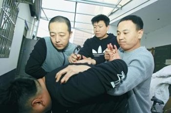 陶然亭派出所打击队卧虎藏龙 18小时破获尾随抢劫案