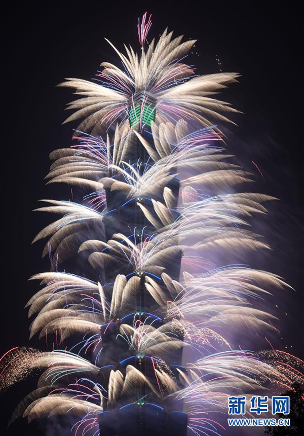 2018跨年，一起去港澳台看烟花！