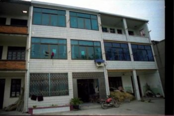 男子负案在逃18年被抓 曾致信公安局长：有本事抓我