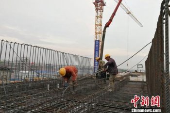 影响深茂铁路开通的最后一道锛偣乜锛偯髂2月打通