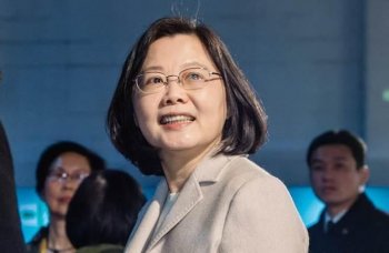 民进党工加薪3% 国民党提醒蔡英文“别忘了另一个身份”