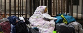 法国流浪汉在五星级酒店留宿四天 欠下2000欧元