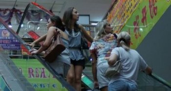 中国离俄罗斯最近的地方，俄国美女如云