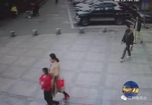 三明一个专在早市、公交车上进行扒窃的犯罪团伙落网了！