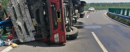 交警告诉你：高速路上撞车最多的路段，很多车主都忽略了