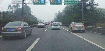 交警告诉你：高速路上撞车最多的路段，很多车主都忽略了