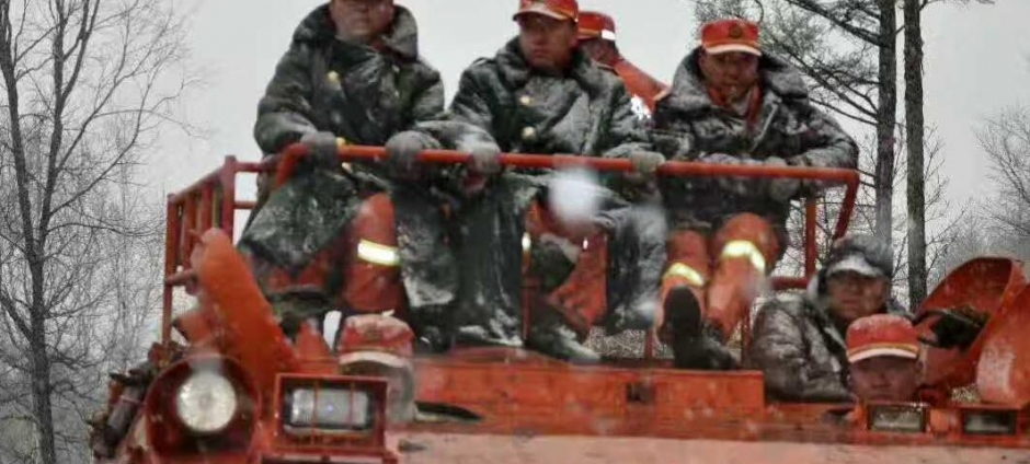 内蒙古毕拉河森林大火已灭 所有人员陆续撤离