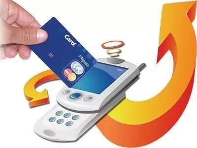 男子早上存银行20万元，下午就剩35元了