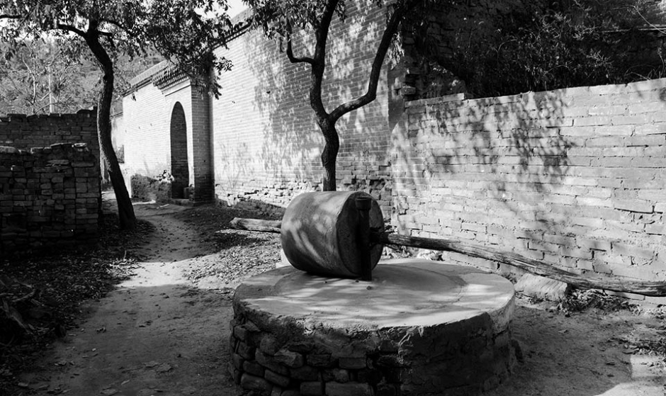 农村情最是难忘怀  组照晋西北采风 ——《村头》