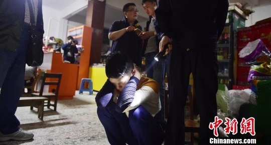 南京破获特大网络传播淫秽案 查扣2万多部色情视频