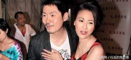 勾吴镇宇狂吻惹家变，洗米华为其大打出手，李思捷放话我的女人