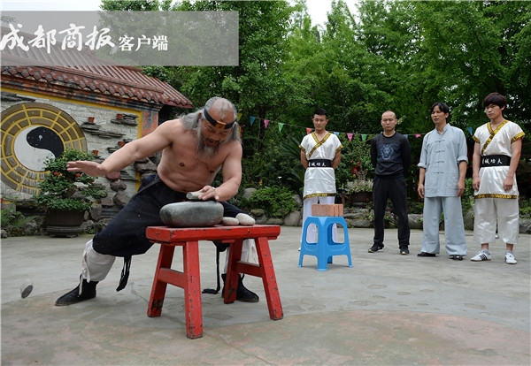 青城派掌门赞成武术“打假” ：如被挑战随时可应战