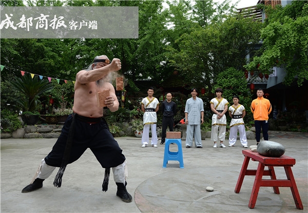 青城派掌门赞成武术“打假” ：如被挑战随时可应战