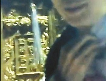 女主播谎称夜宿故宫 实则取景影视城