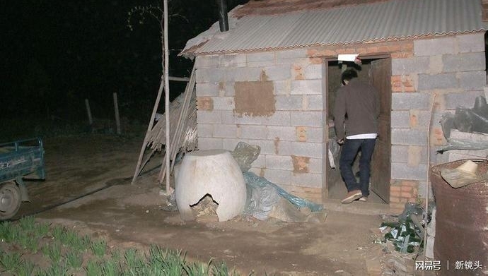 “买水”浇地，大旱之下的农民昼夜守井、夜不归宿