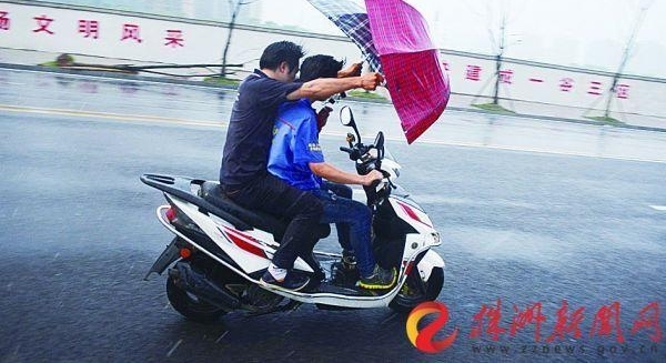 株洲降20年一遇的大冰雹 直径有4-5厘米