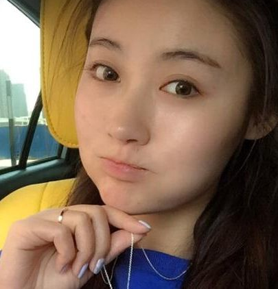 准新娘腿腿，医院楼下被捅杀不治身亡