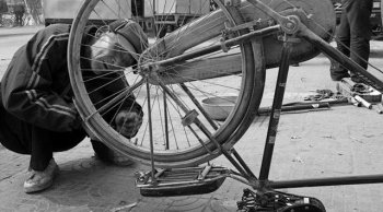 农村里的一种手艺，以前能养家糊口，现在连温饱都很难解决