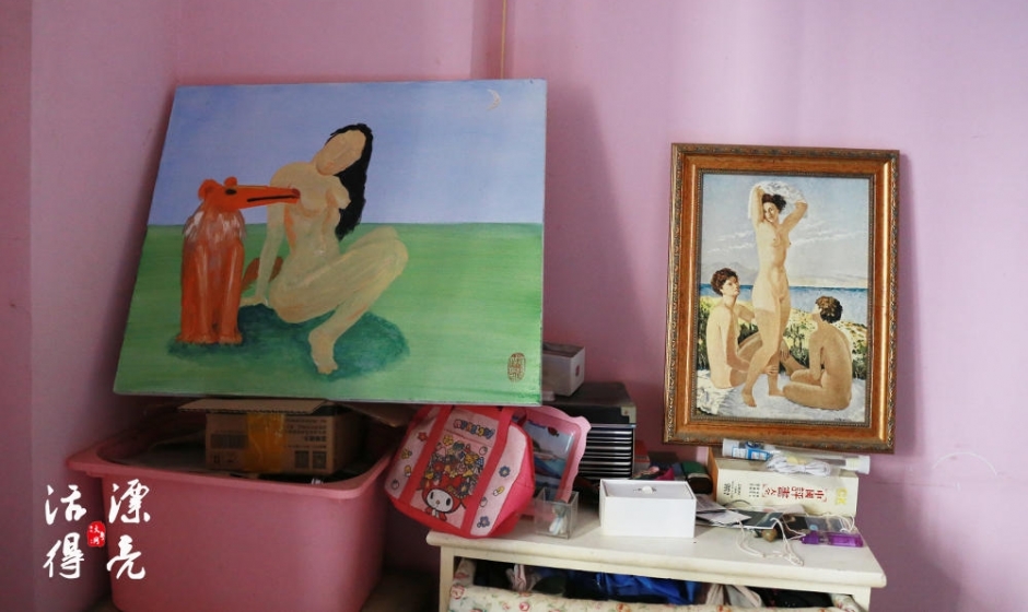 女老师兼职测评情趣用品 称是体力活