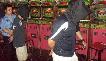 3个月吸金2000万？警方破获特大网络赌博案！