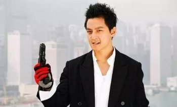 坐拥千万豪宅、劳斯莱斯  这富二代却常年在高铁盗窃