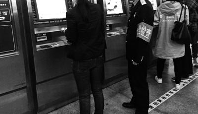 车站回应锛偧僦驹刚咂??紓案:自助售票机不会被篡改