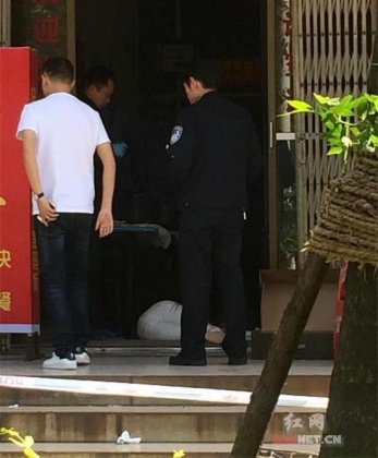 情侣相约米粉店吃散伙饭 男子砍死女友后静等警方